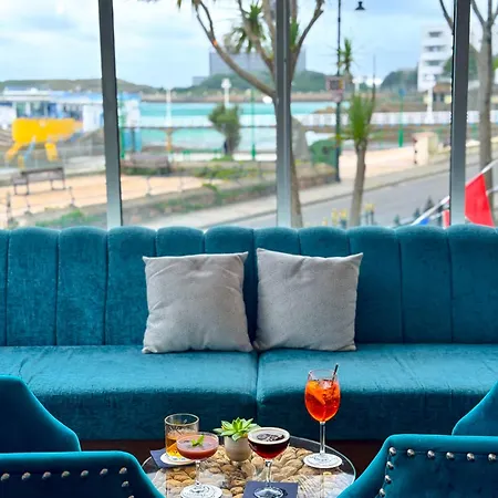 Ommaroo Hotel Saint Helier