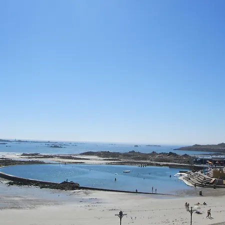 Hotel Ommaroo Saint Helier