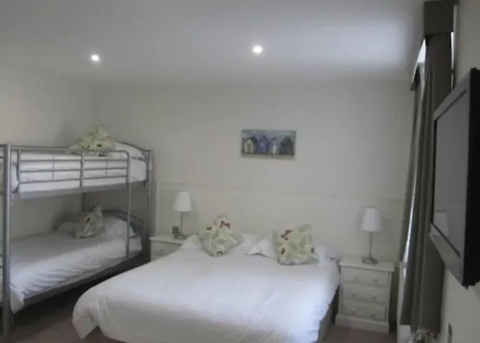 Hotel Ommaroo Saint Helier Jersey