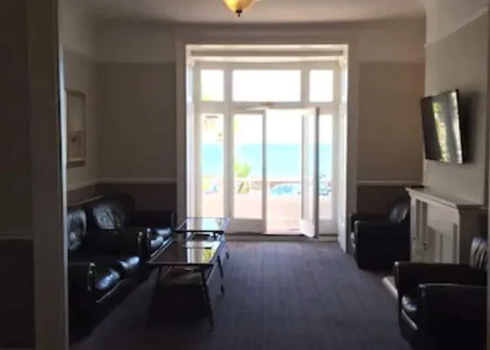 Hotel Ommaroo Saint Helier Jersey
