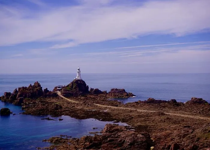 Ommaroo Saint Helier Jersey