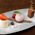 فندق Ommaroo