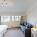 Ommaroo 3* Saint Helier