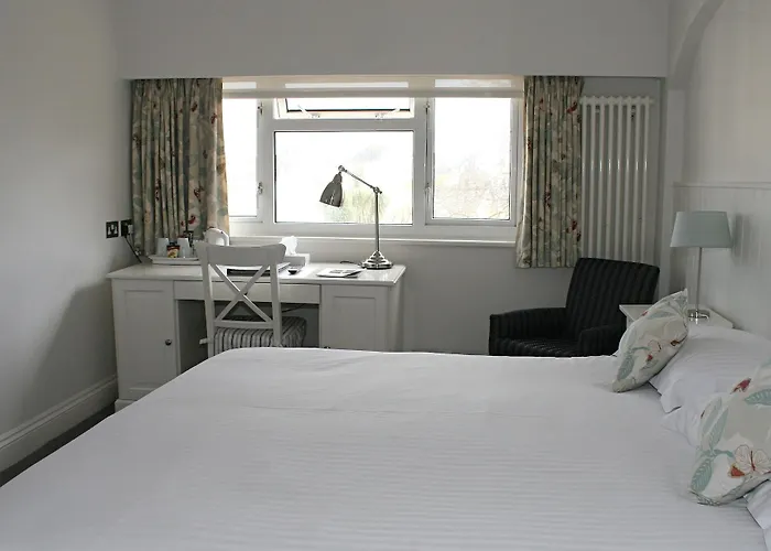 Ommaroo 3* Saint Helier Jersey