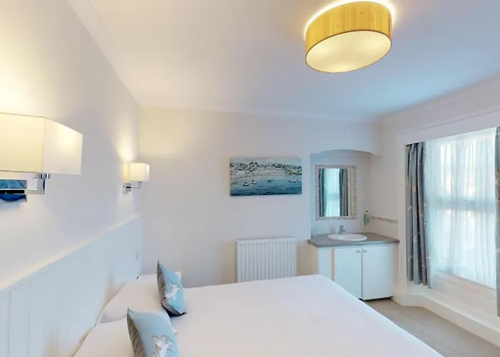 Ommaroo 3* Saint Helier Jersey