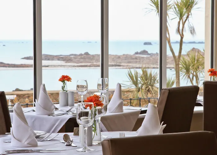 Hotel Ommaroo Saint Helier Jersey